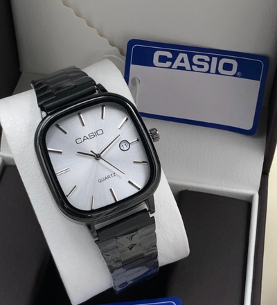 CASIO QUARTZ WATCH.   (AAA MASTER QUALITY)